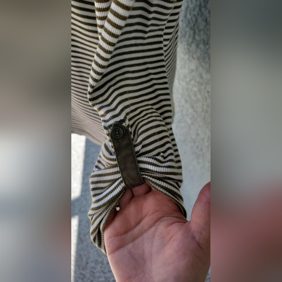 Lauren Ralph Lauren Brown Striped Women's Top - Picture 7 of 11